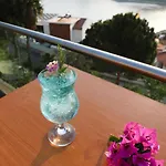 Hotel Happy