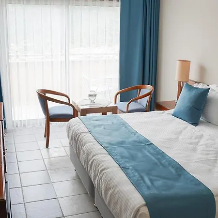 Hotel Happy